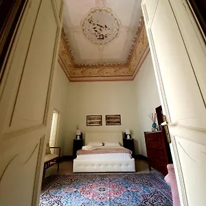 Raro' Liberty Bed & Breakfast